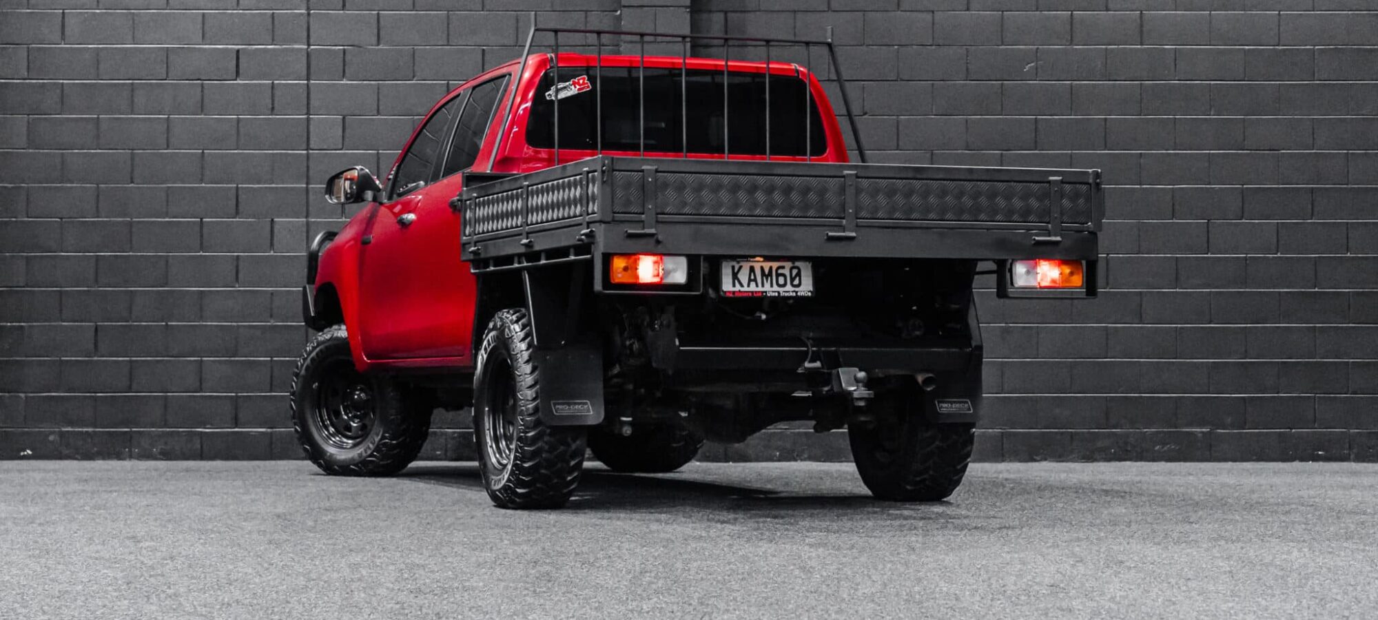 Vehicle Gallery Image