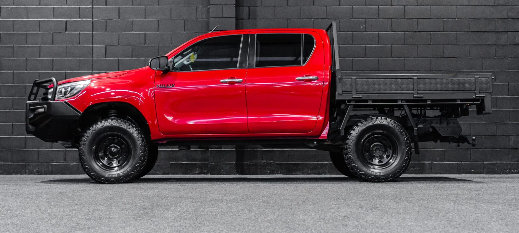 Vehicle Gallery Image
