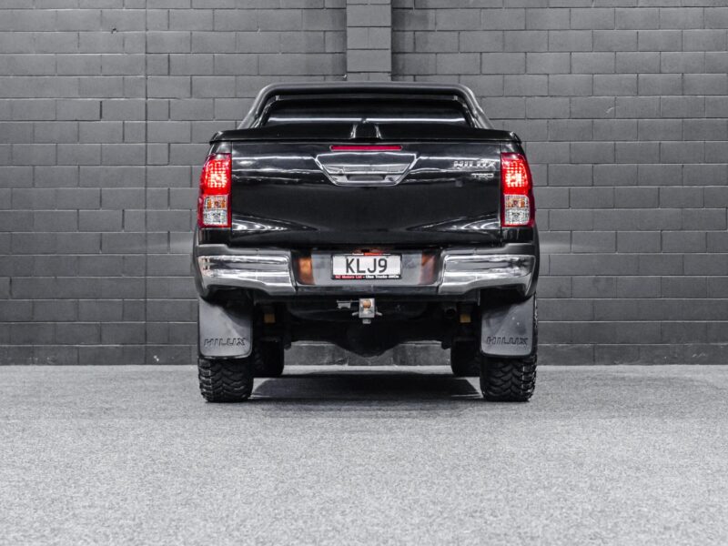 Vehicle Gallery Image