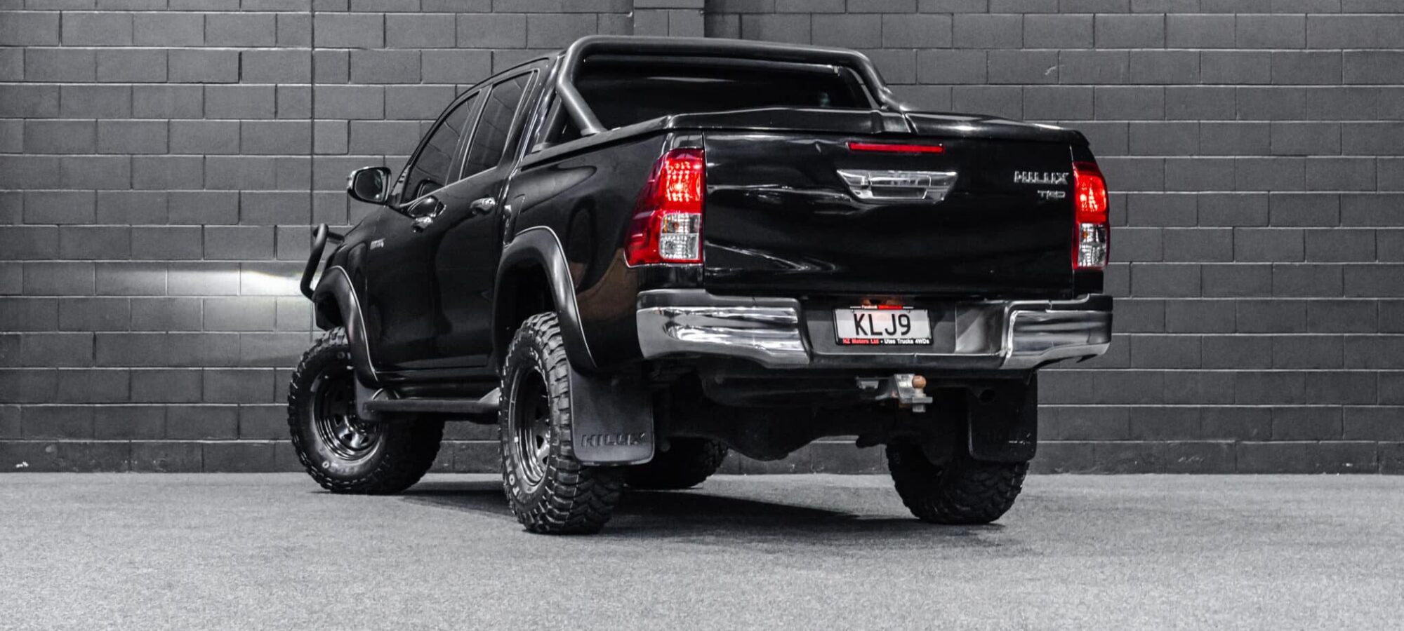Vehicle Gallery Image
