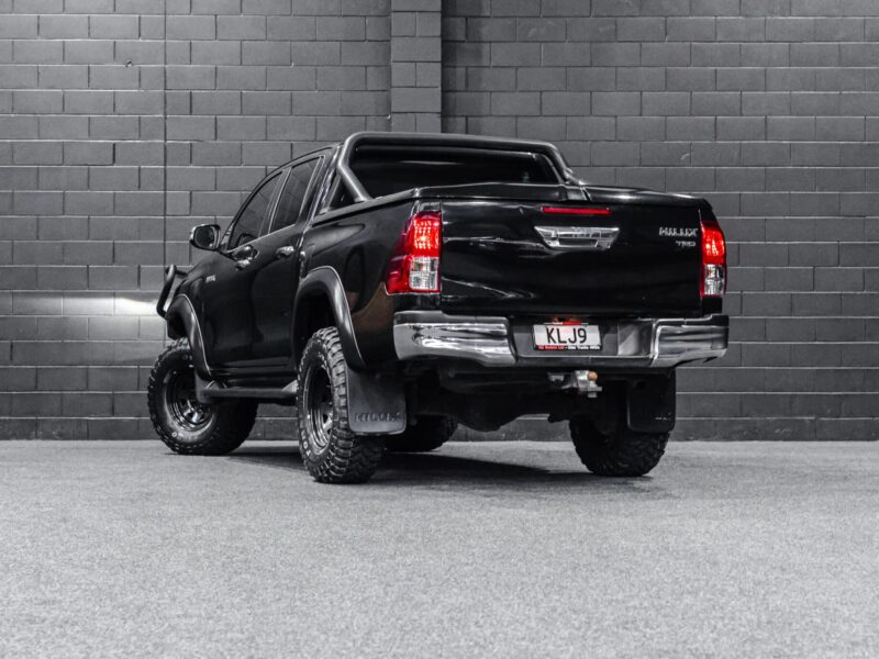 Vehicle Gallery Image