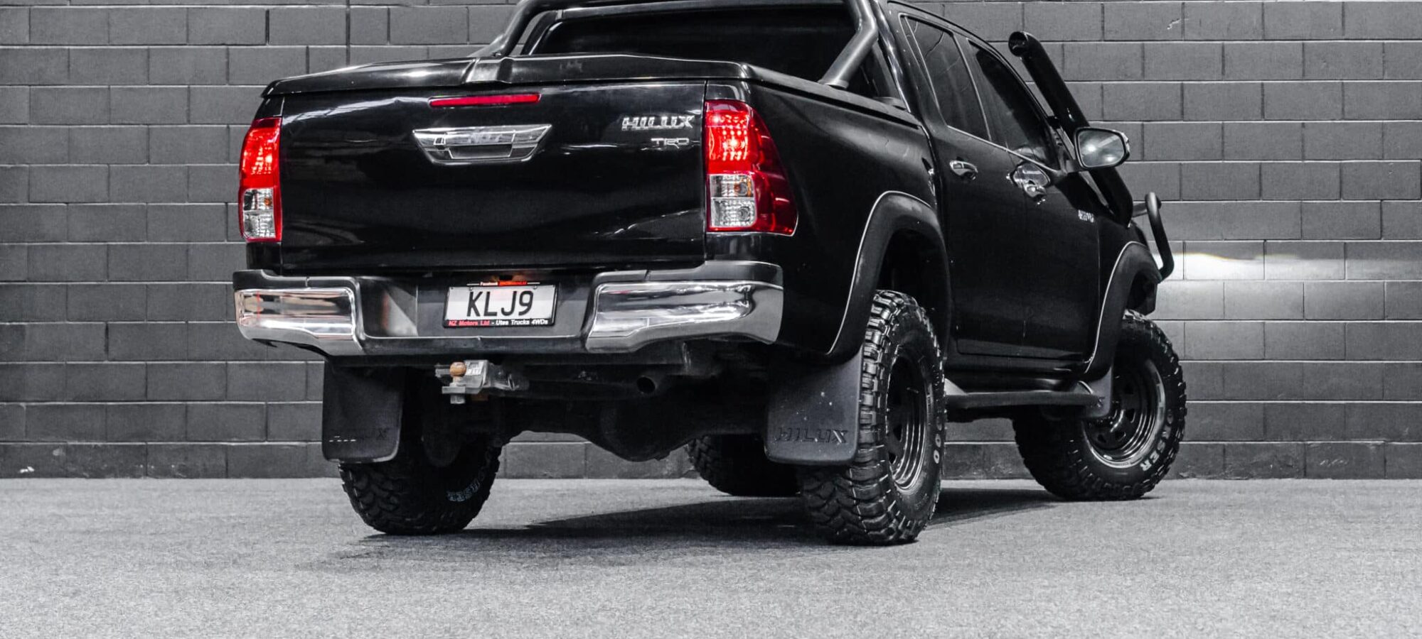 Vehicle Gallery Image