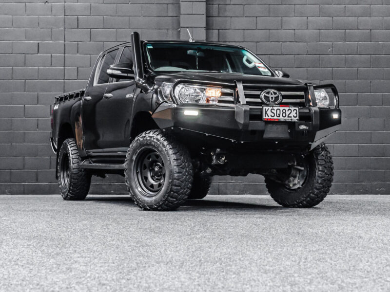 Vehicle Gallery Image