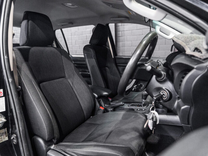 Vehicle Gallery Image