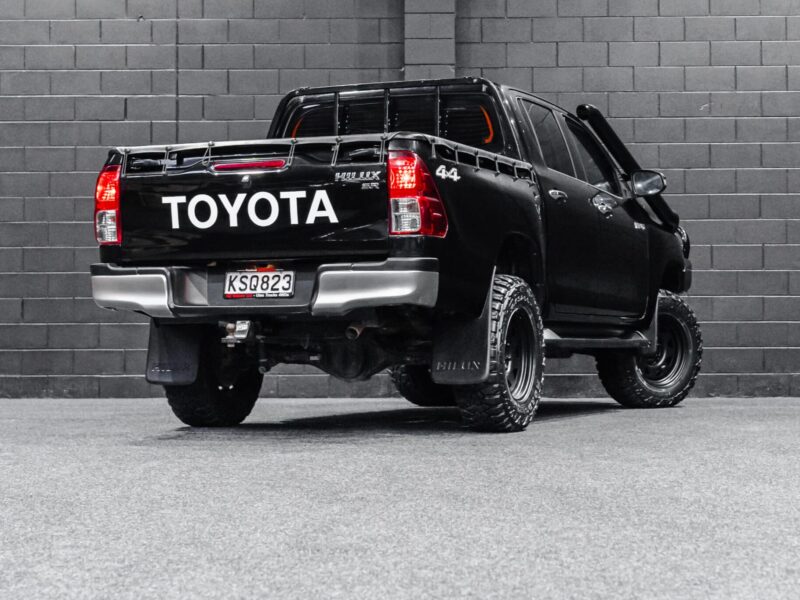 Vehicle Gallery Image