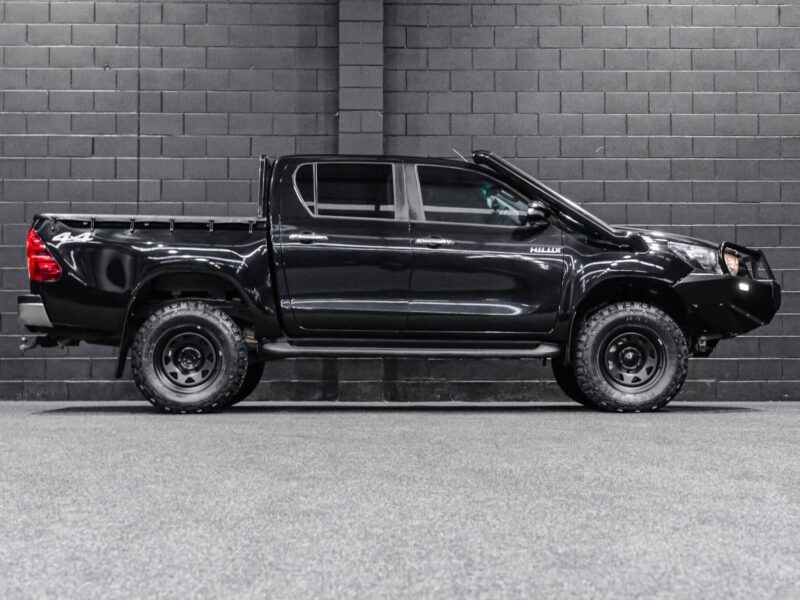 Vehicle Gallery Image
