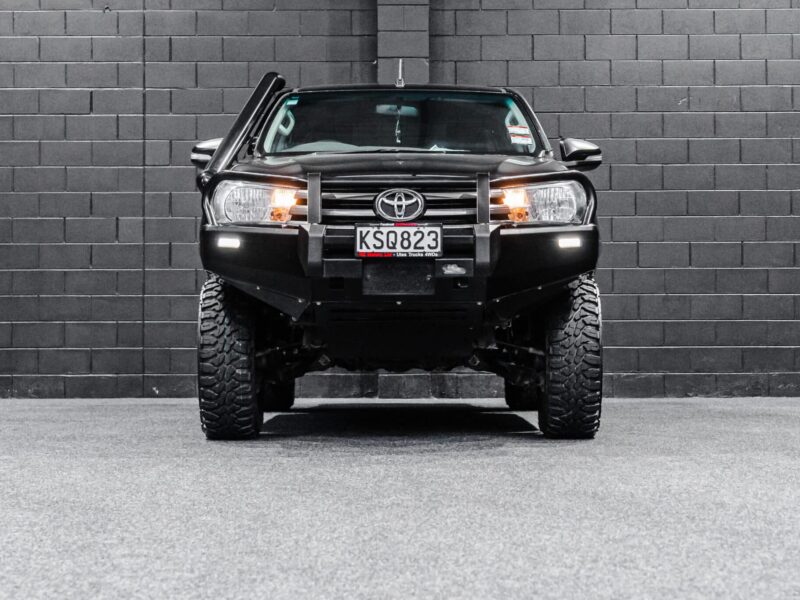 Vehicle Gallery Image