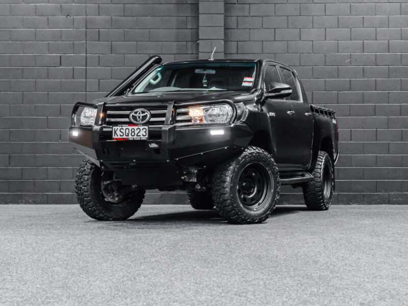 Vehicle Gallery Image