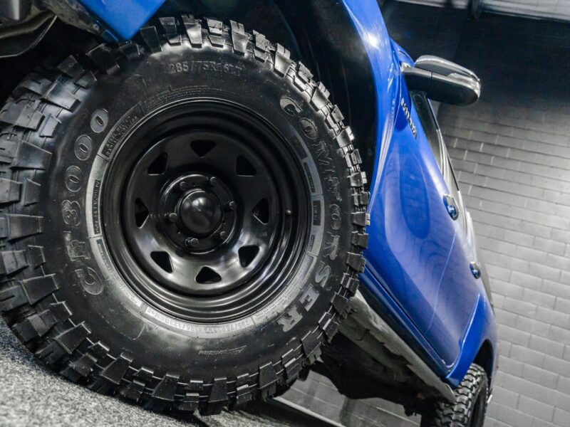 Vehicle Gallery Image