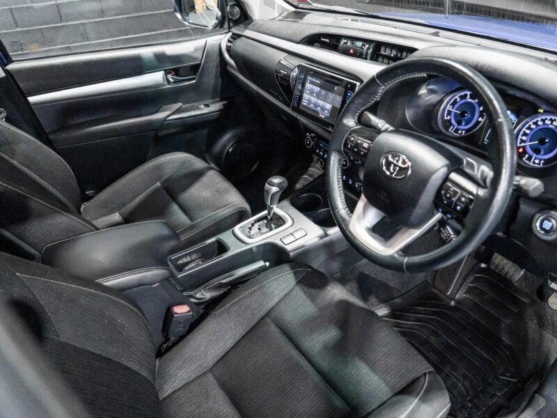 Vehicle Gallery Image