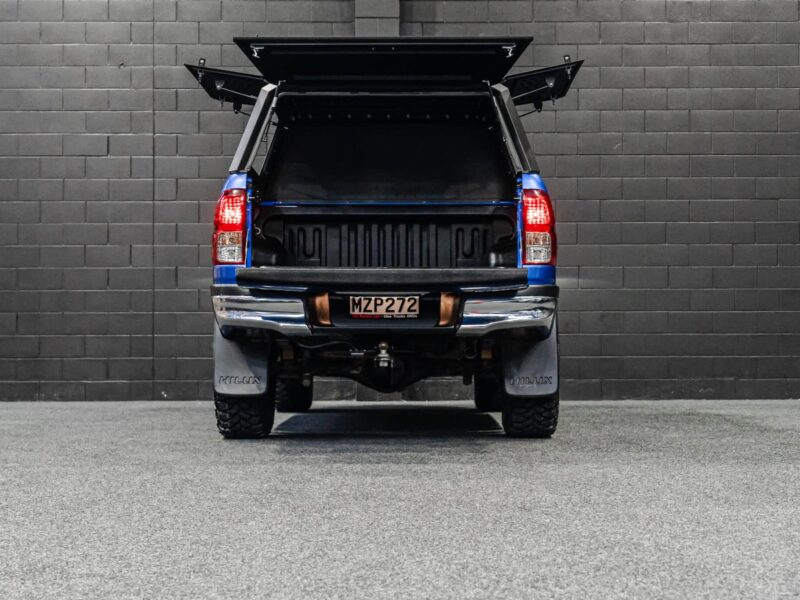 Vehicle Gallery Image