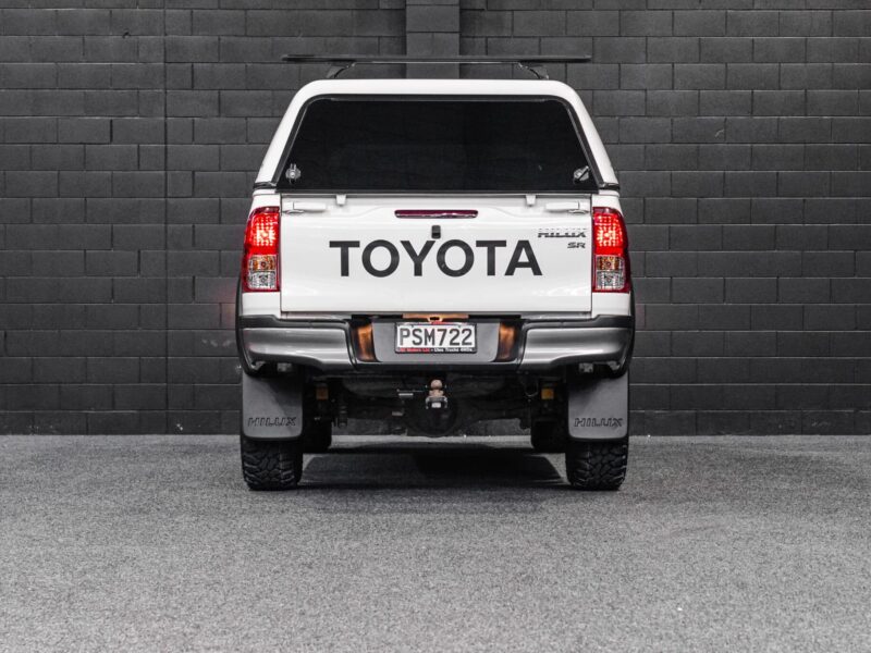 Vehicle Gallery Image