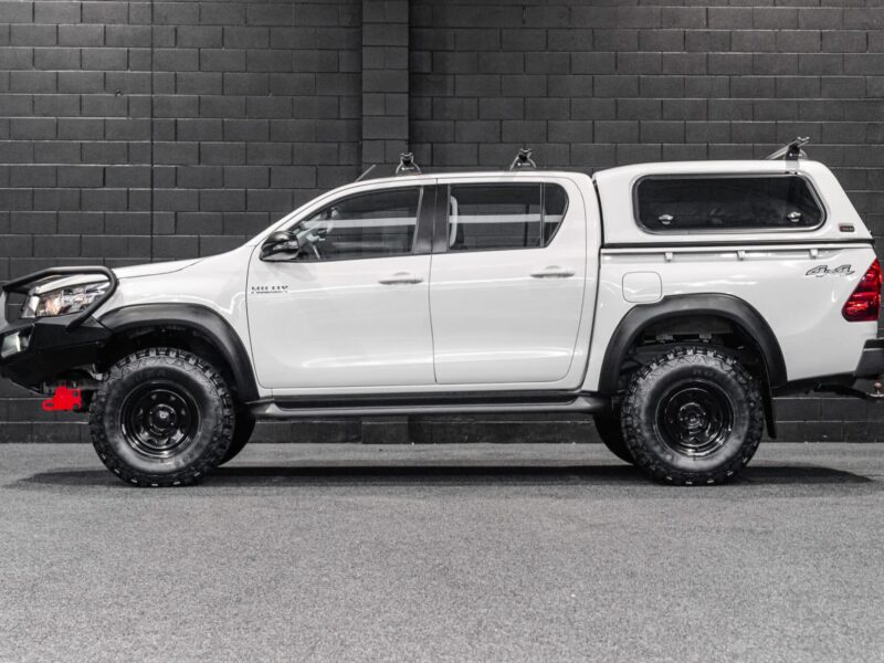 Vehicle Gallery Image