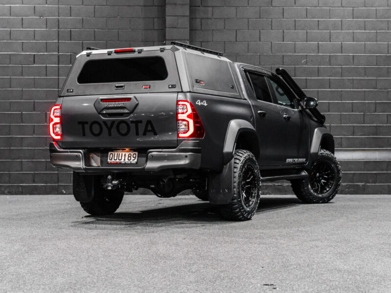Vehicle Gallery Image