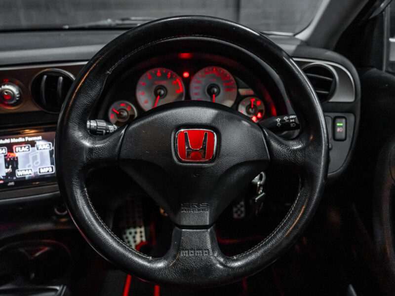 Vehicle Gallery Image