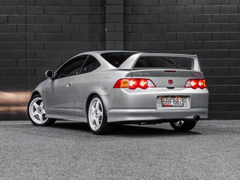 Vehicle Gallery Image