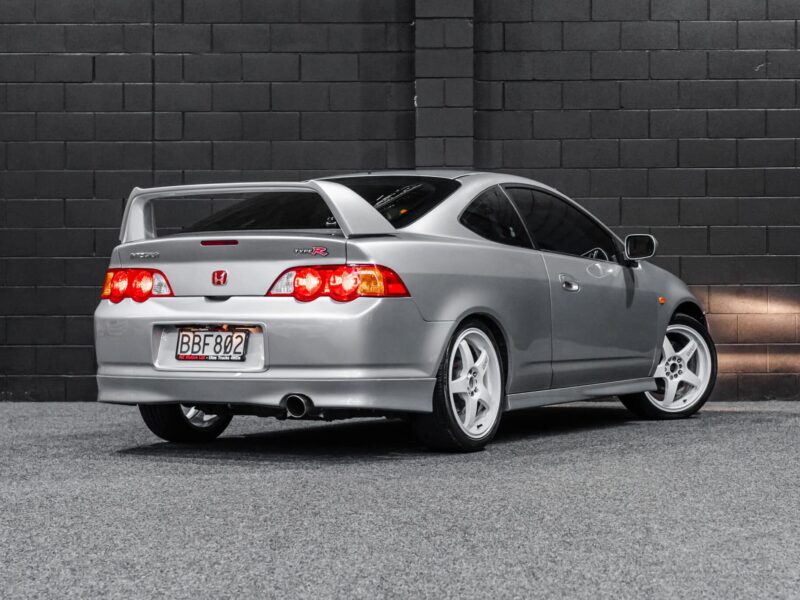Vehicle Gallery Image
