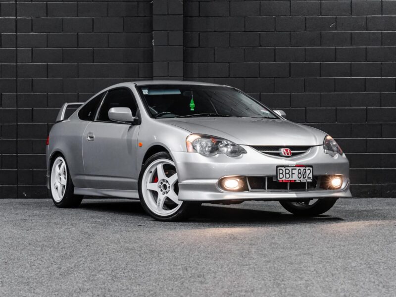 Vehicle Gallery Image