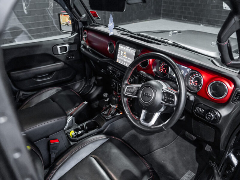 Vehicle Gallery Image