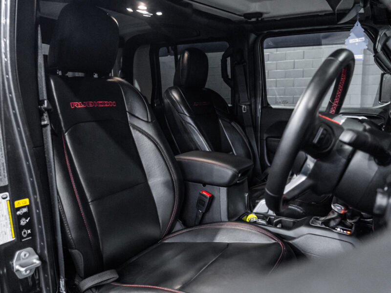 Vehicle Gallery Image