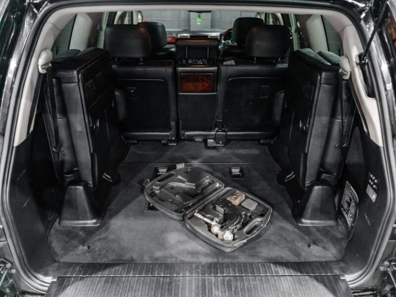 Vehicle Gallery Image