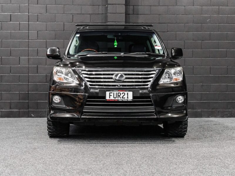 Vehicle Gallery Image