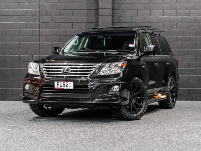 Vehicle Gallery Image