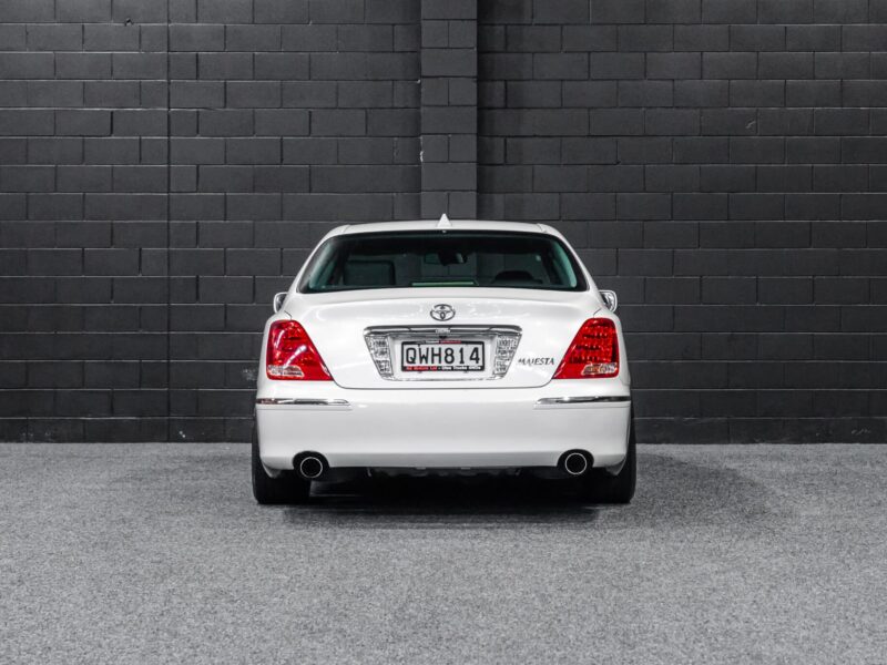 Vehicle Gallery Image