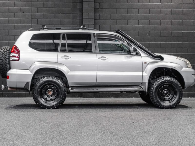 Vehicle Gallery Image