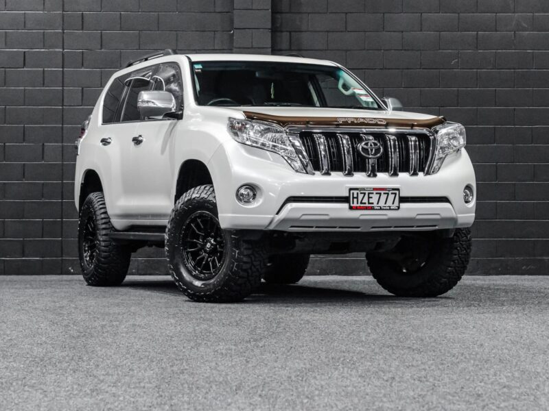 Vehicle Gallery Image