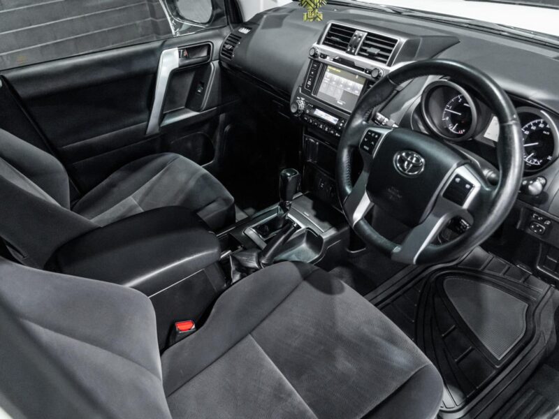 Vehicle Gallery Image