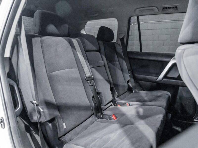 Vehicle Gallery Image