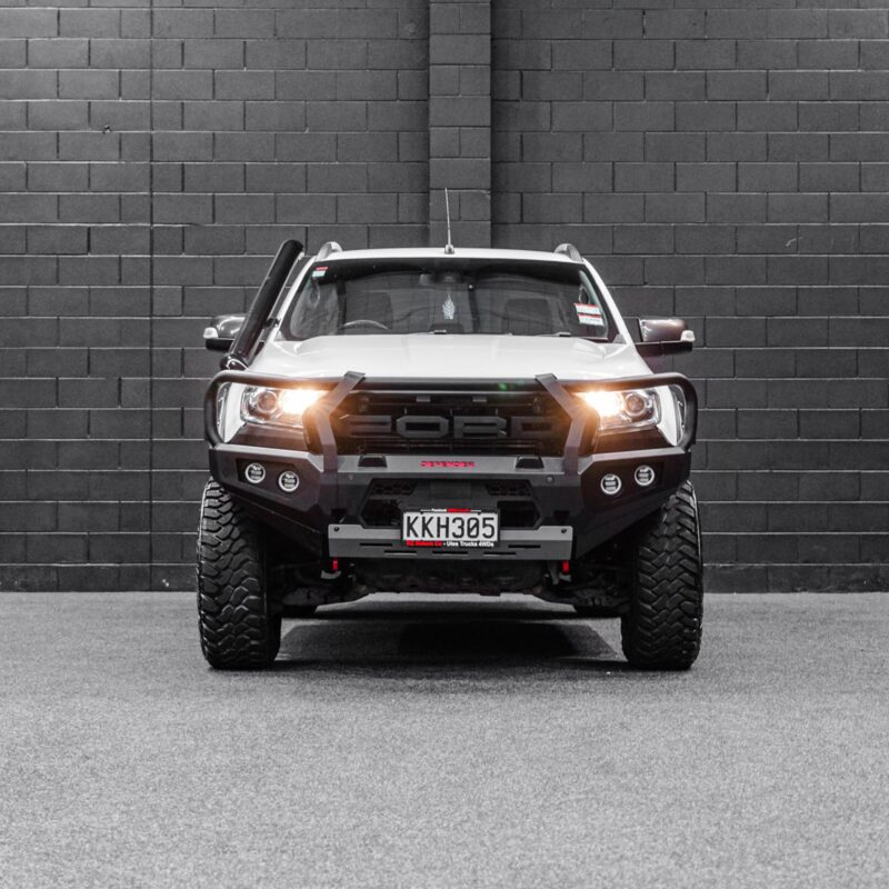 DEFENDER 4X4 Bull Bar + Winch & Spotlights Combo Package - Image 6