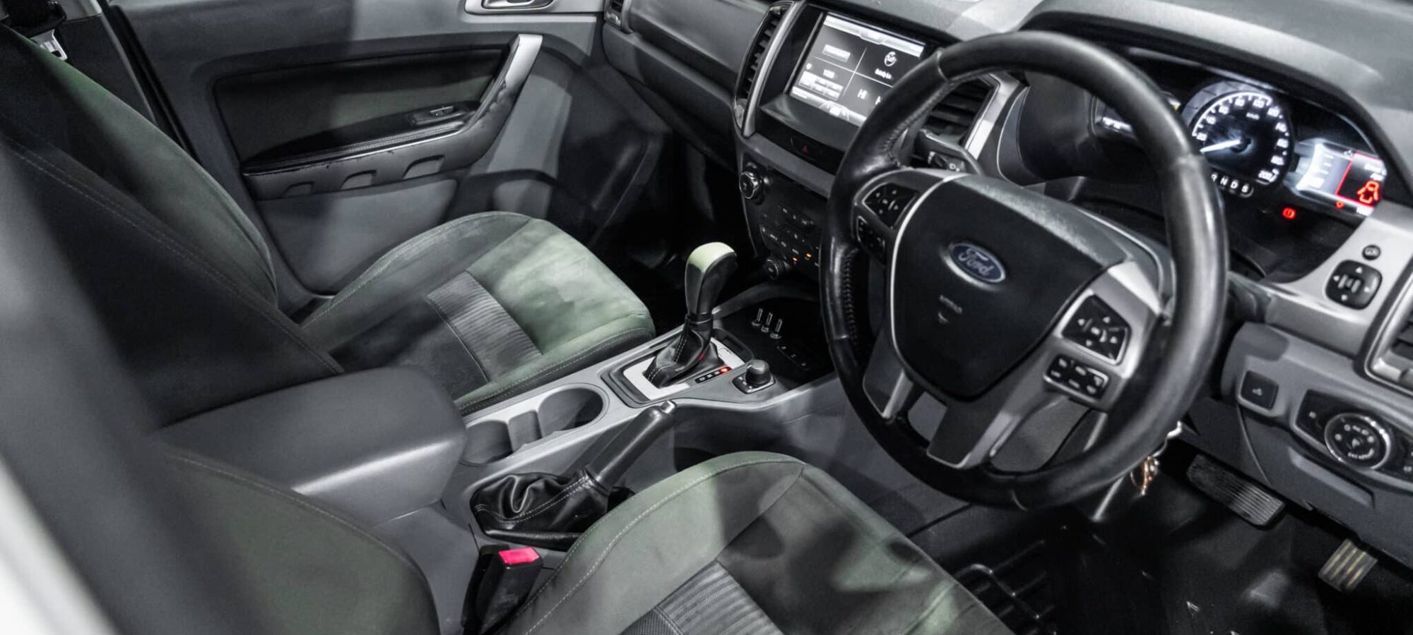 Vehicle Gallery Image