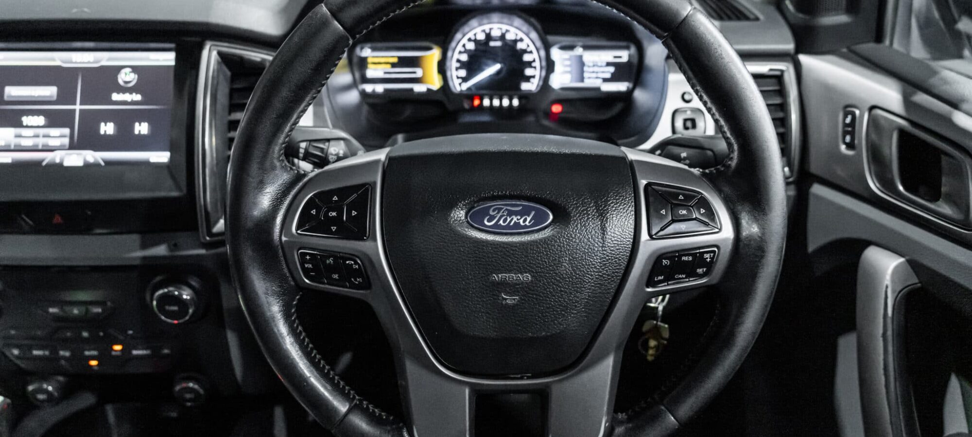 Vehicle Gallery Image
