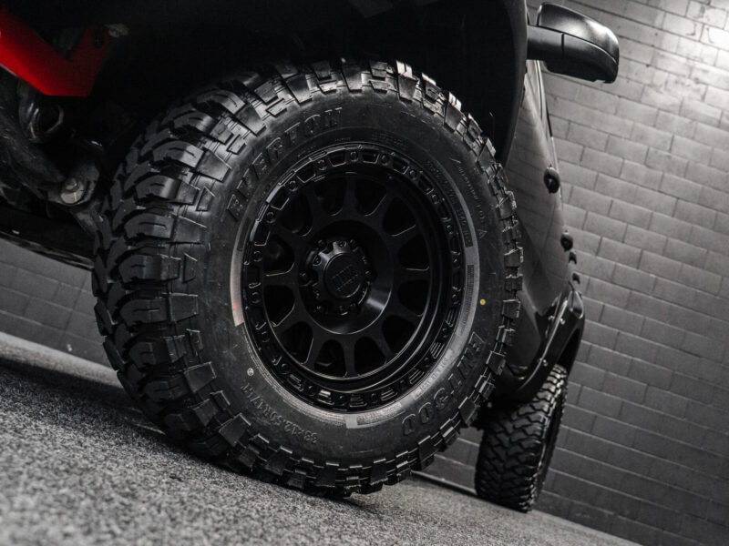 Vehicle Gallery Image