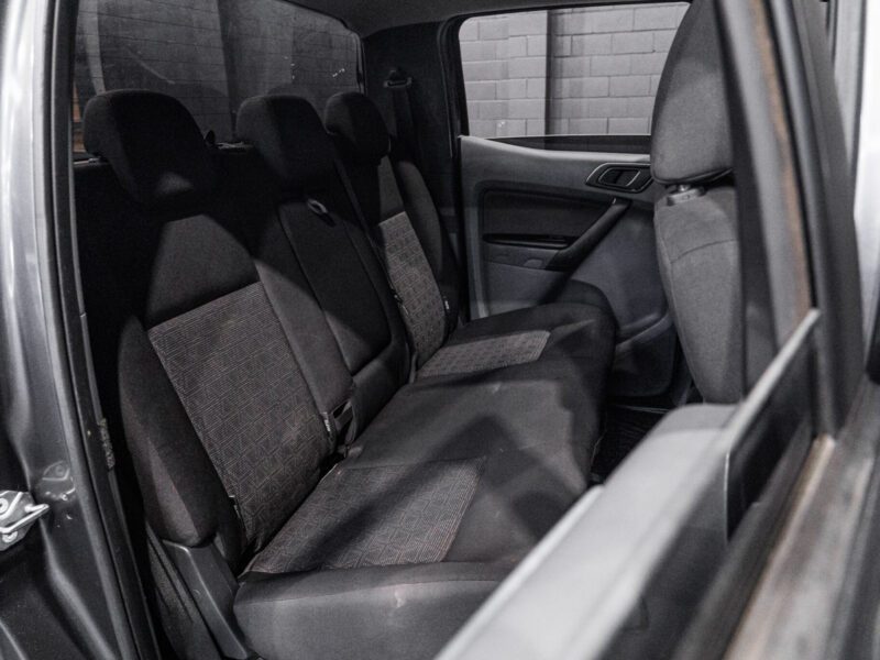Vehicle Gallery Image