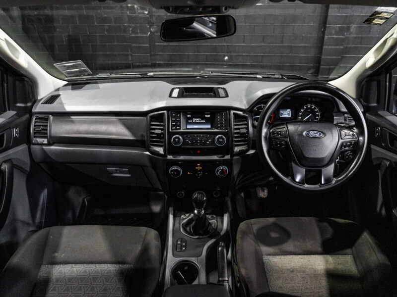 Vehicle Gallery Image