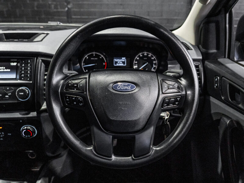 Vehicle Gallery Image
