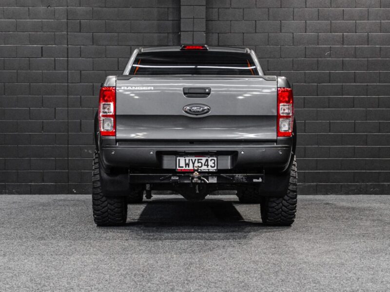 Vehicle Gallery Image