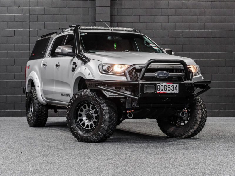 Vehicle Gallery Image