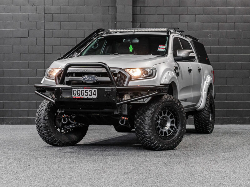 Vehicle Gallery Image