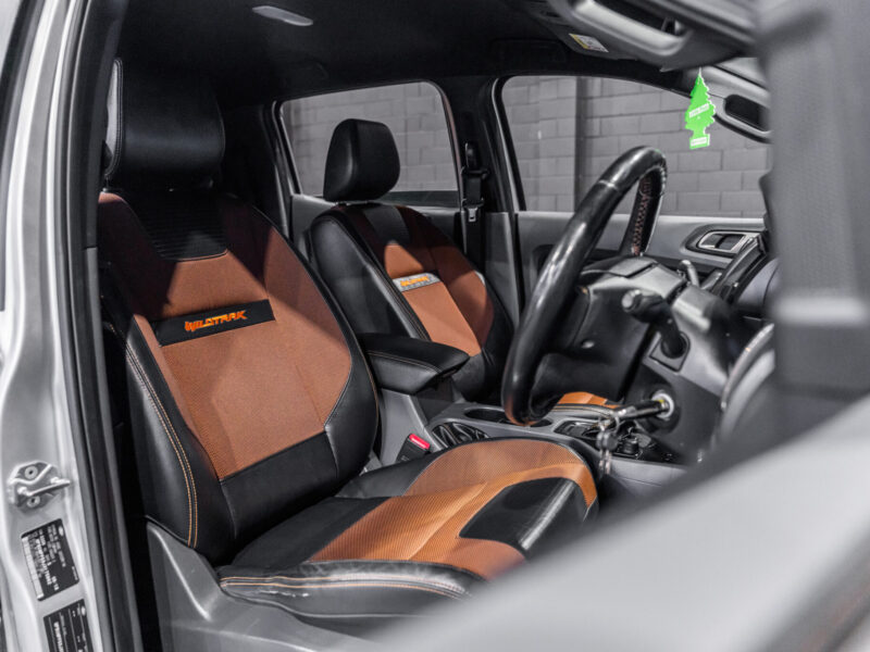 Vehicle Gallery Image