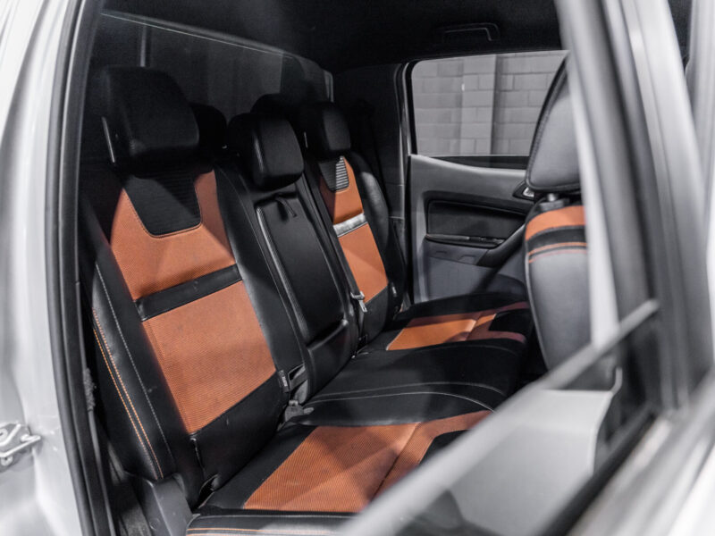 Vehicle Gallery Image