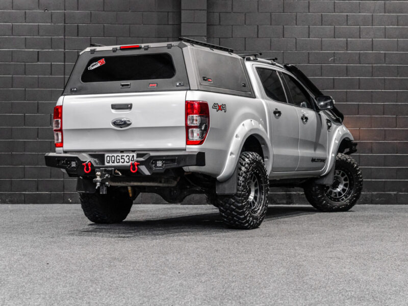 Vehicle Gallery Image
