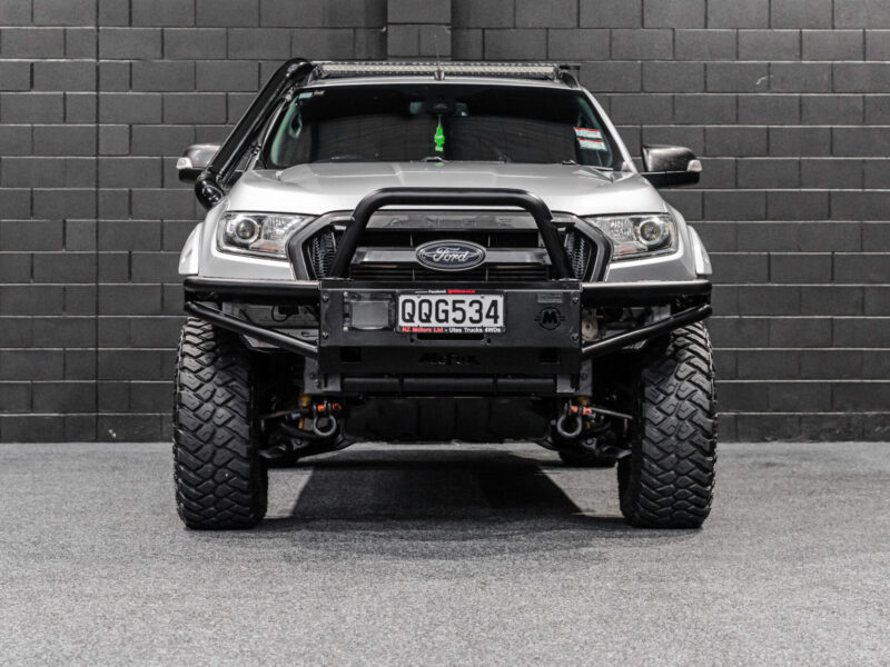 Vehicle Gallery Image