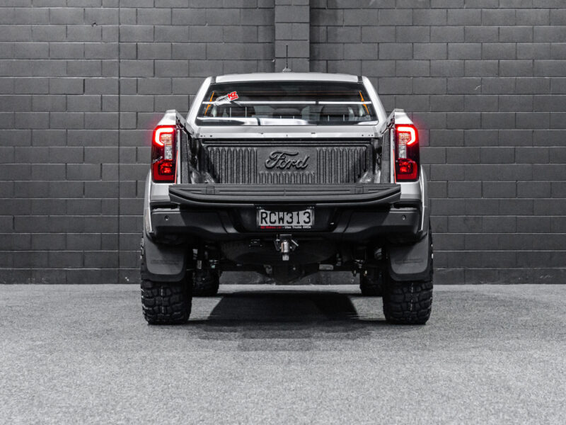 Vehicle Gallery Image