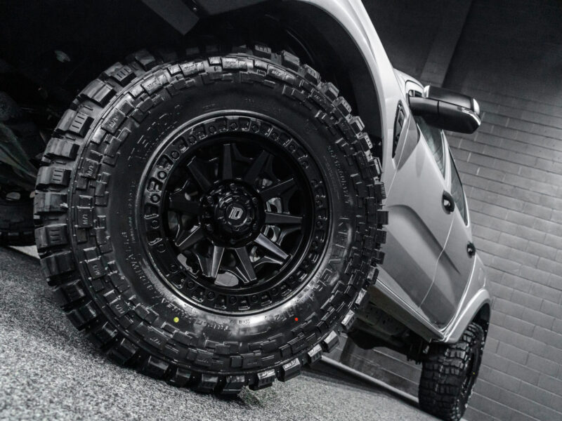 Vehicle Gallery Image