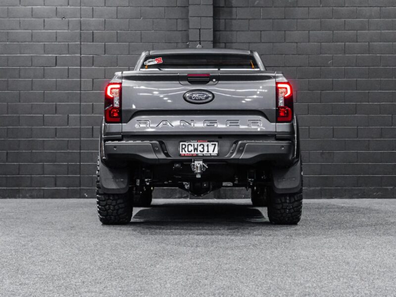 Vehicle Gallery Image