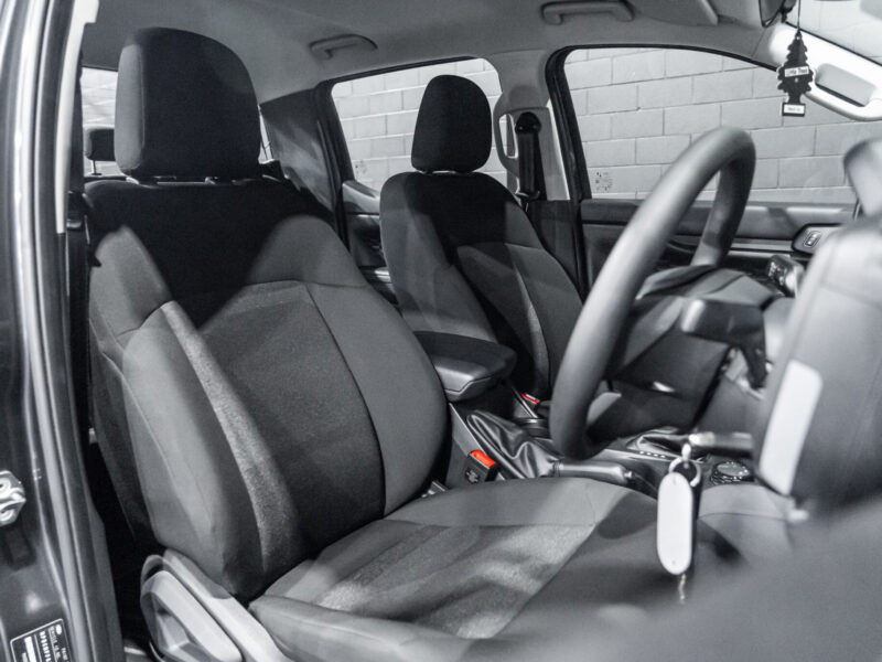 Vehicle Gallery Image